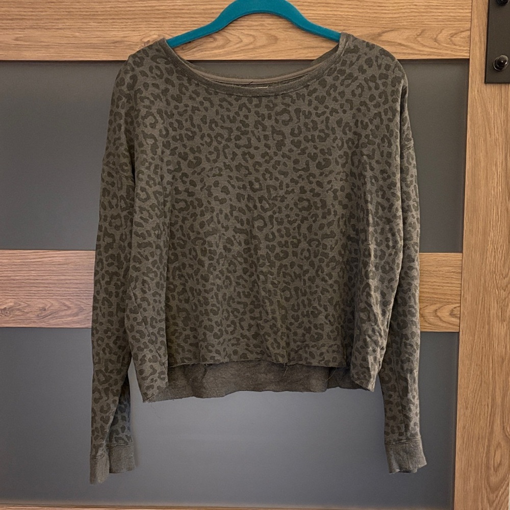 Leopard Print Long Sleeve Top
